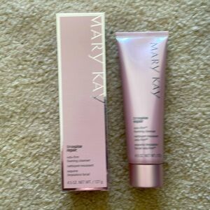 Mary Kay Time Wise Repair Volu-firm Foaming Cleanser, NWT, free samples w/purch